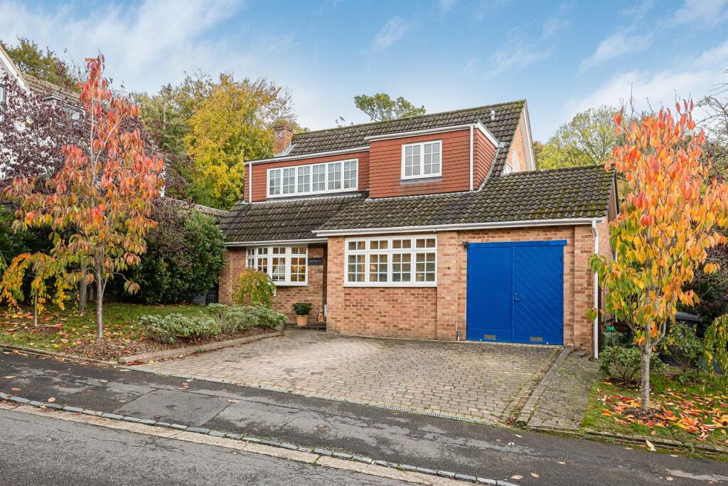 Main image of property: Squirrel Rise, Marlow Bottom