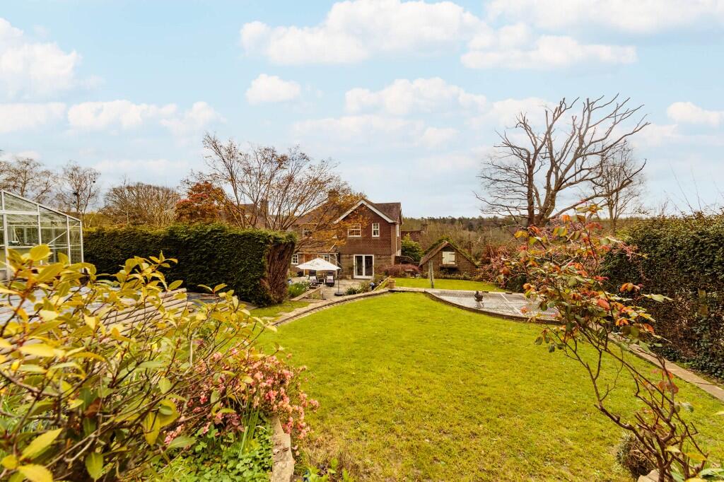Main image of property: New Pond Hill, TN21