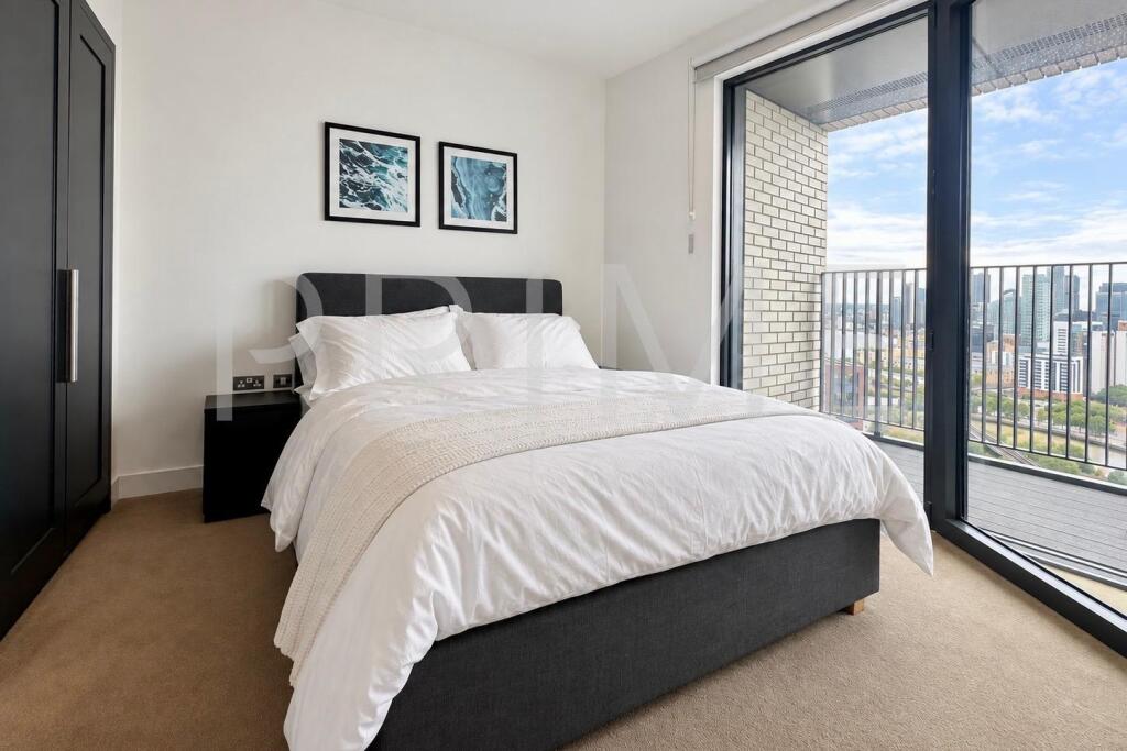 Apartment in London, London City Island, Blackwall - More