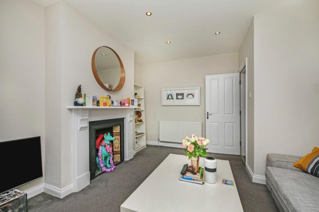 House in York, The Groves, Bell Farm - More