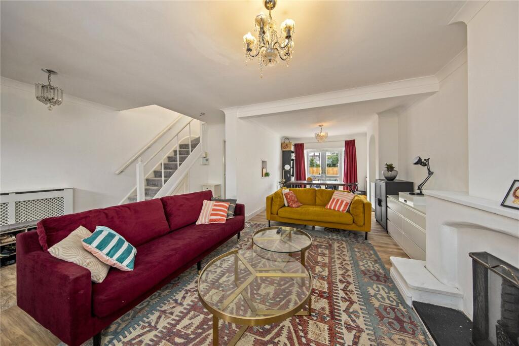 House in Twickenham - View 5
