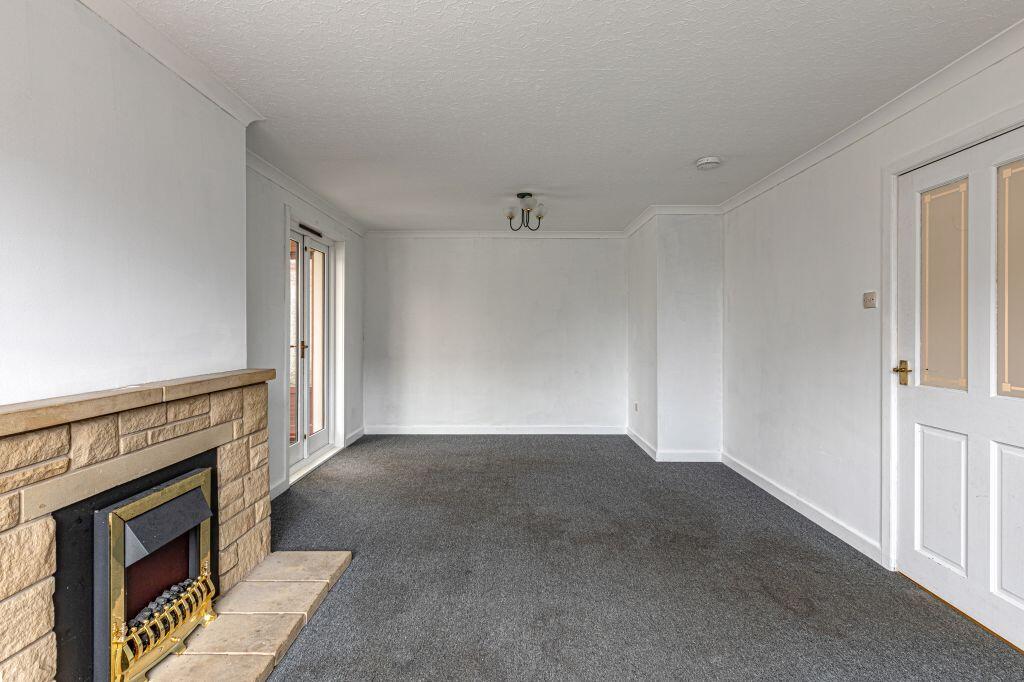 40 Howden Crescent, Jedburgh, TD8 6JY photo 4