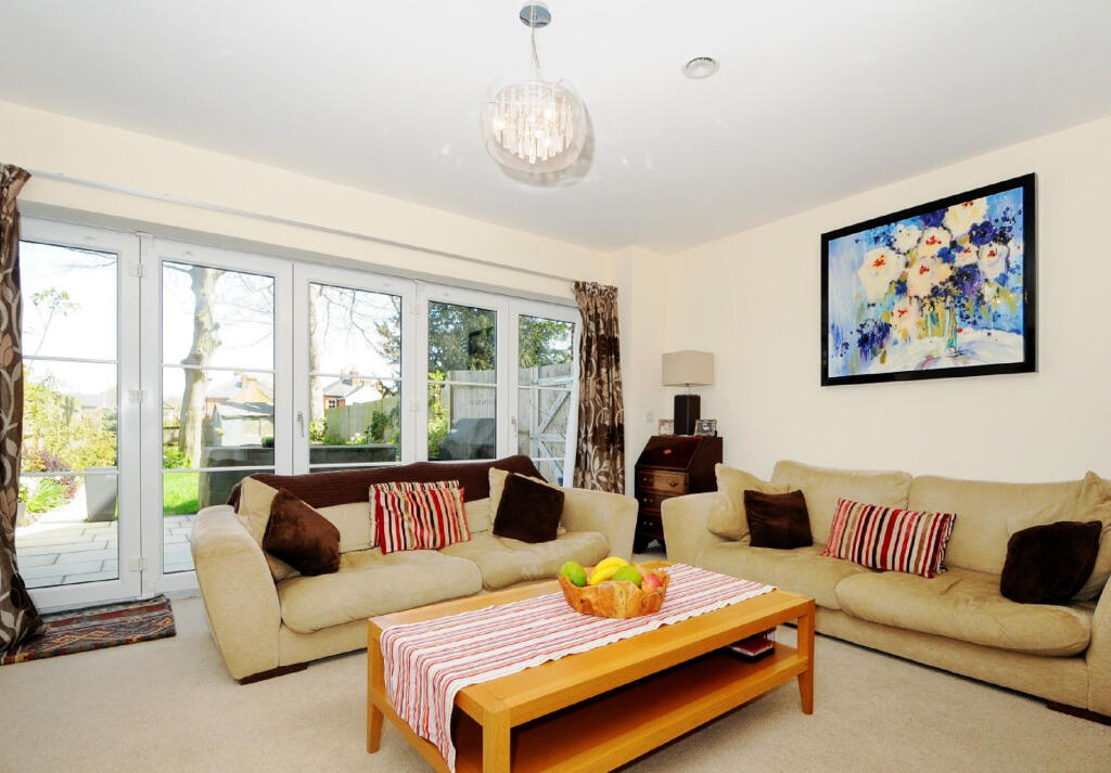 House in Guildford - View 3