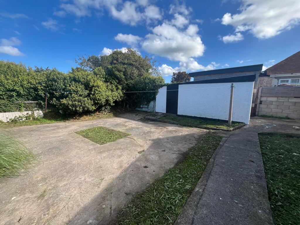 Victoria Road West, Prestatyn, LL19 photo 4