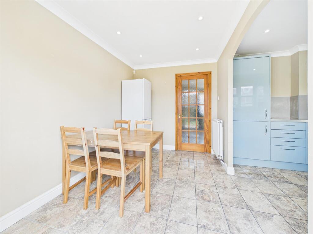 House in Reading - View 4