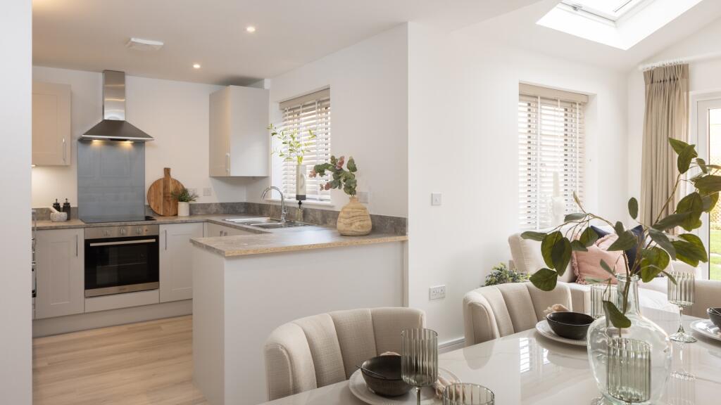 House in Horsham, Rusper - More