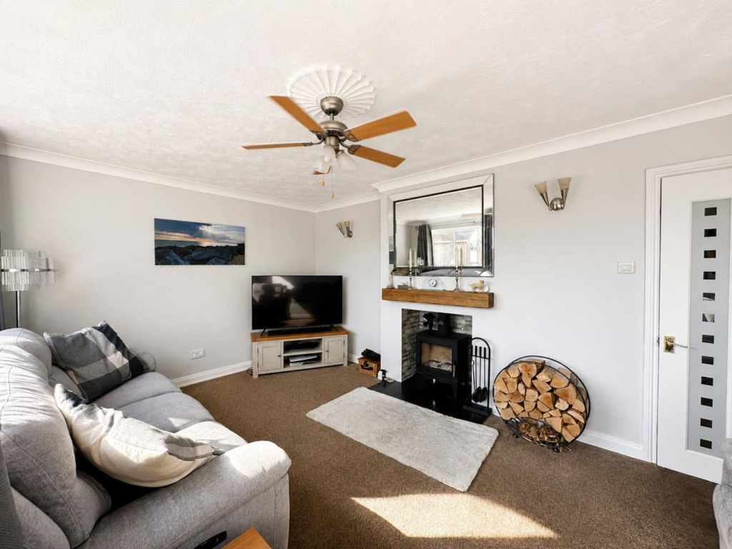 Sherwood Avenue, Kingsthorpe, Northampton NN2 - View 6