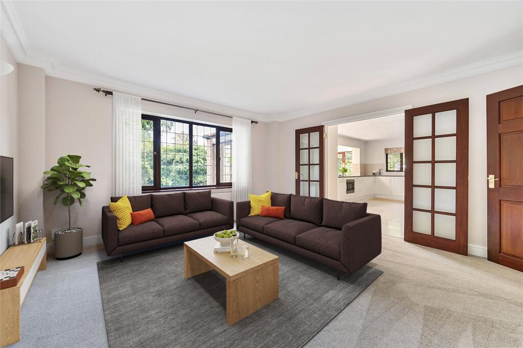 House in Elmbridge, Surrey - View 5