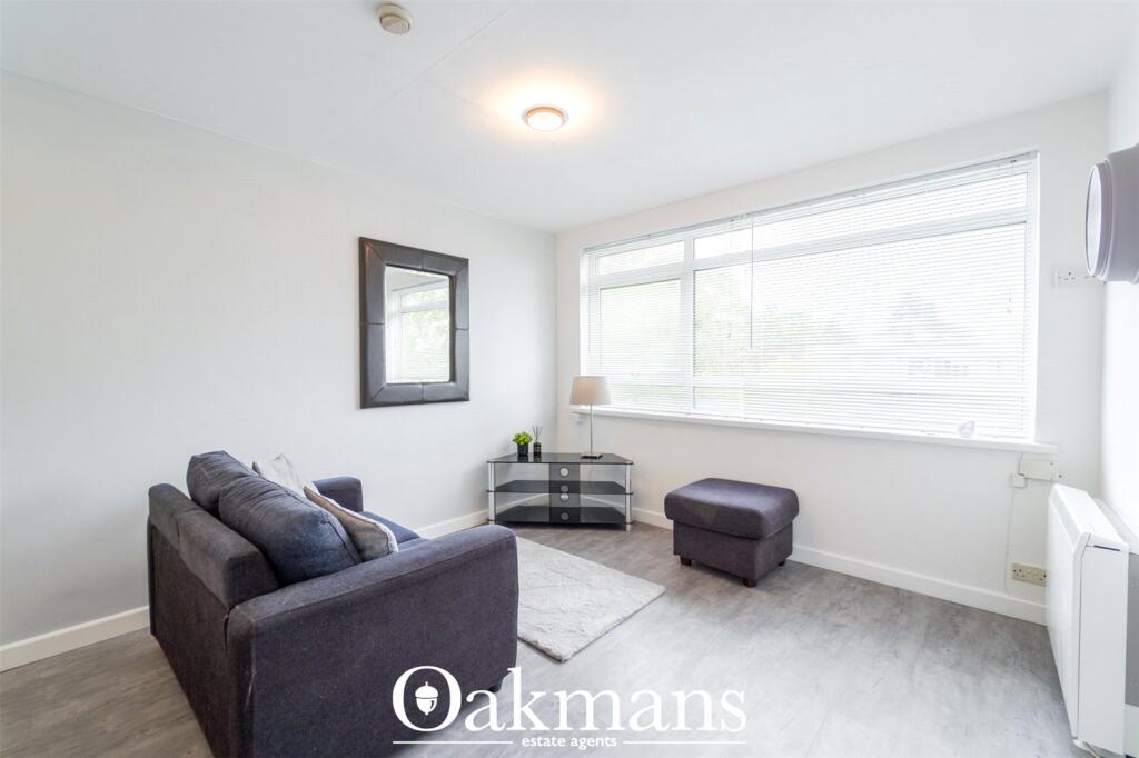 Savoy Close, Birmingham, B32 photo 3