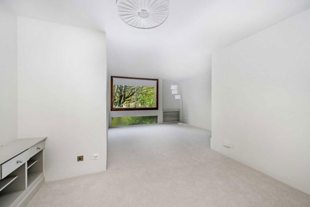 Main image of property: Thomas More House, Barbican