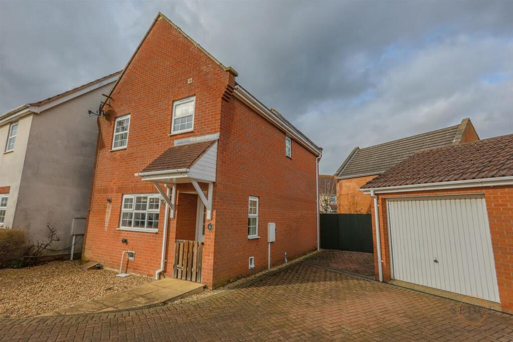 Main image of property: Mallard Close, Spalding