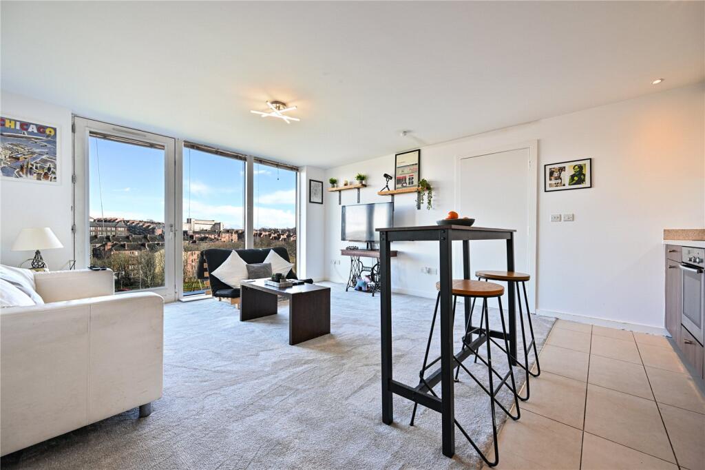 Apartment in Glasgow - View 4