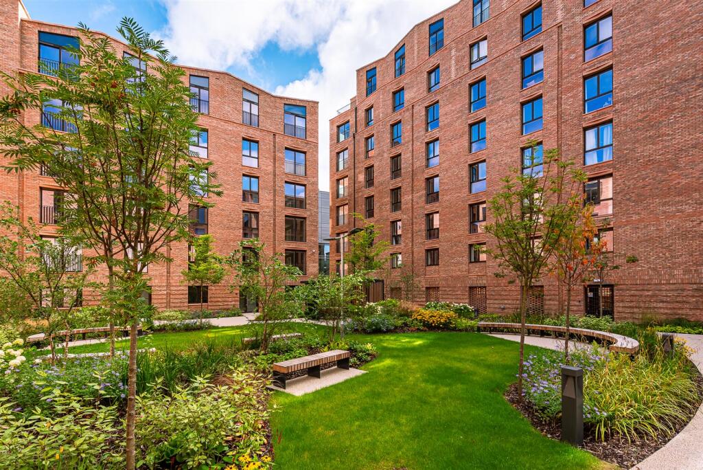 Main image of property: 35 Waverley, Hudson Quarter, Toft Green, York