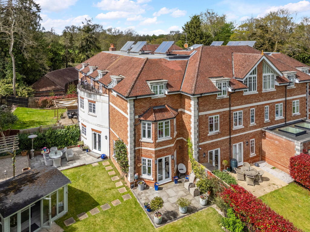 Main image of property: Edenbrook Place, Blindley Heath, Lingfield, RH7 6AT