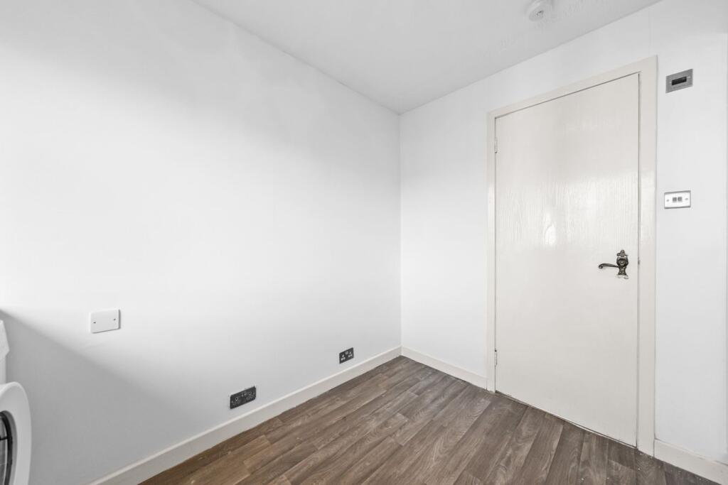 Apartment in Falkirk - More