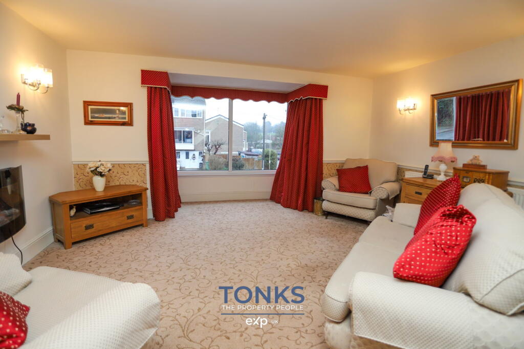 House in Dudley, West Midlands - View 5