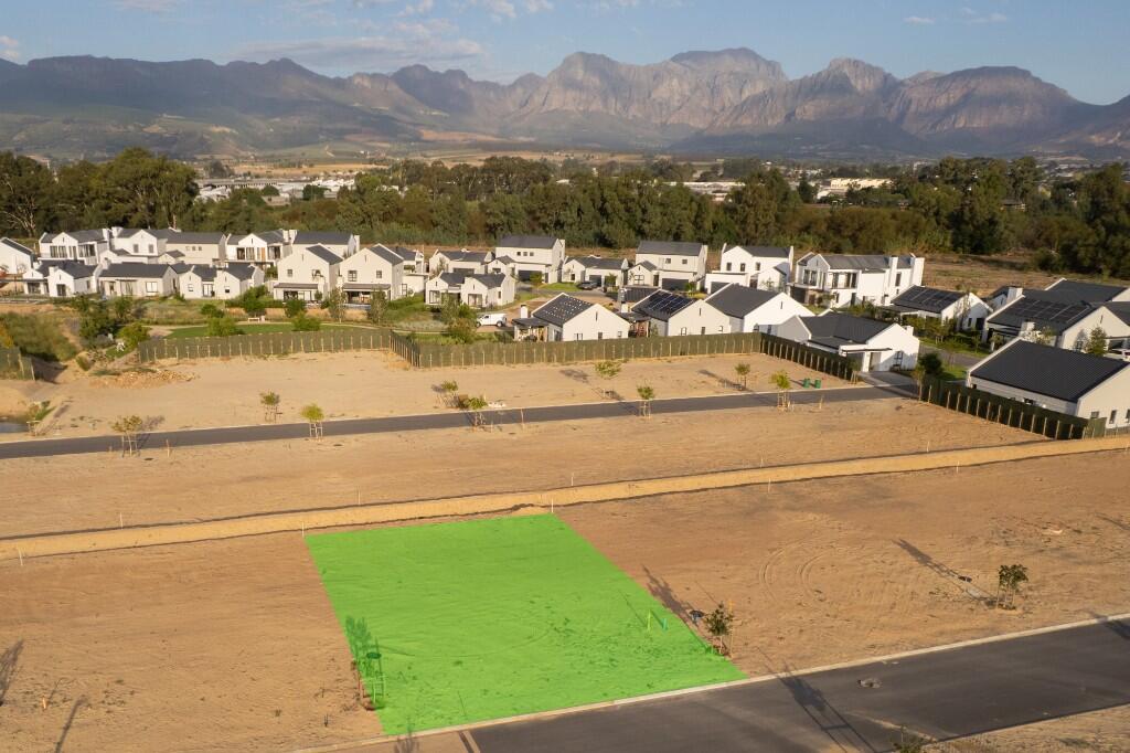 Main image of property: Paarl, Western Cape