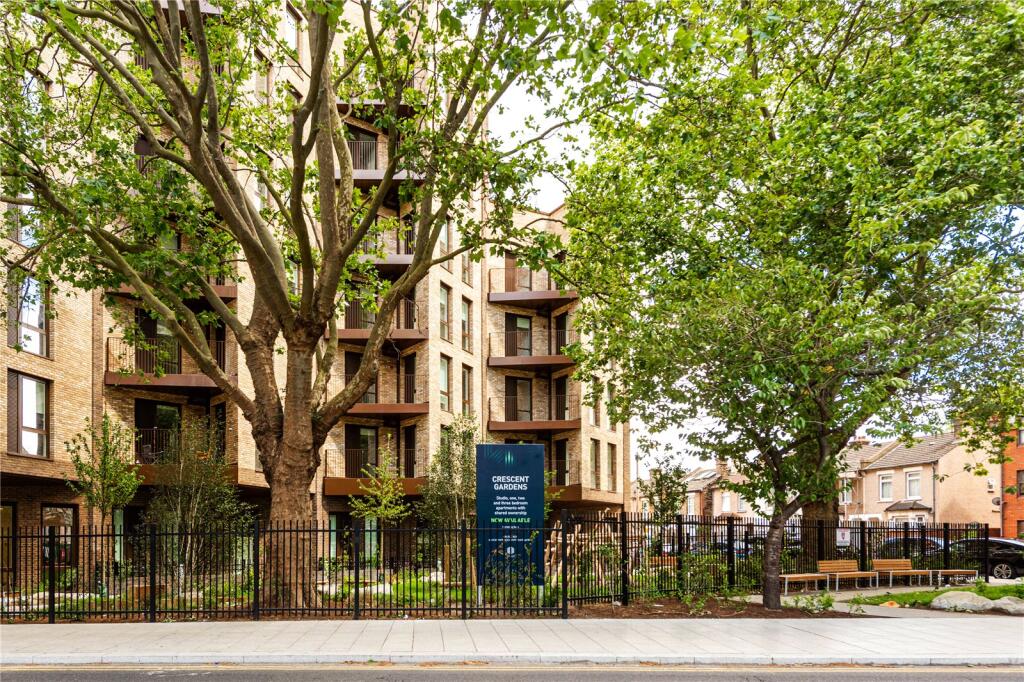 Main image of property: Crescent Gardens, Cherry Orchard Road, Croydon, CR0