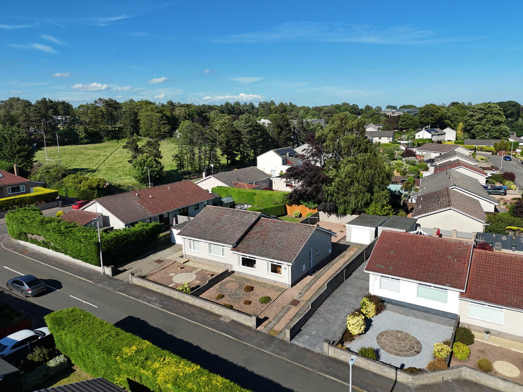 2-bed semi-detached on 35 Brington Place, Dundee, £165,000