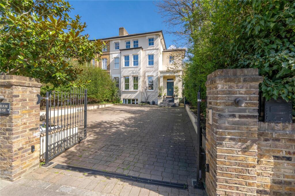 Main image of property: Strawberry Vale, Twickenham, United Kingdom, TW1