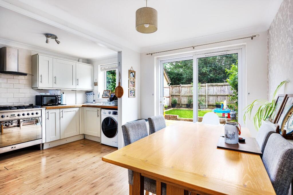 Horsham Close, Haverhill - View 4