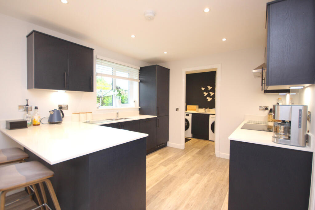 House in Glenmavis, Golfhill - View 5