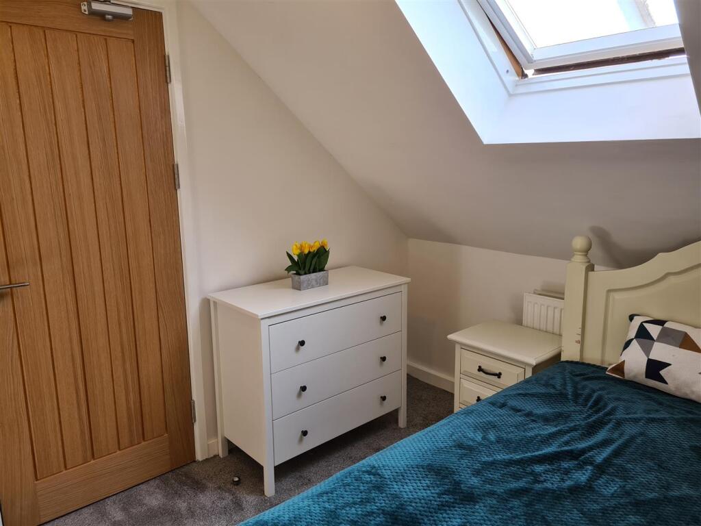 Main image of property: Room 3, 8 Maio Road, Cambridge