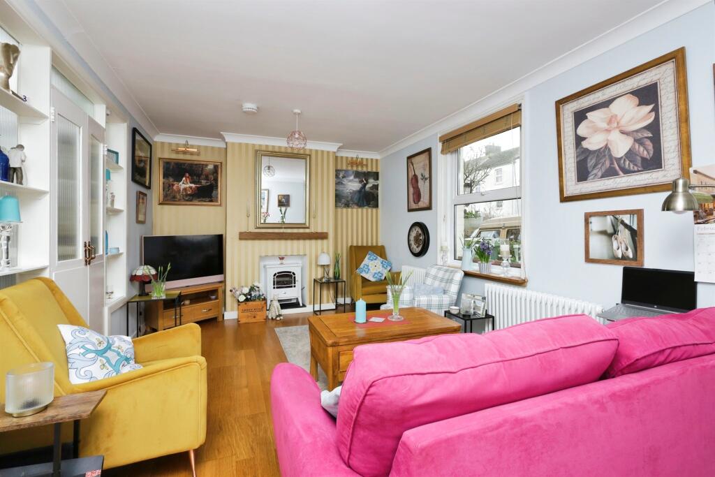 House in Eastbourne, East Sussex - View 2