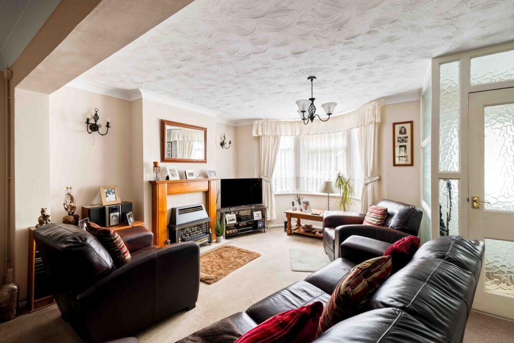 House in Dover - View 2