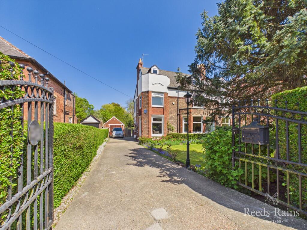 Main image of property: Newland Park, Hull, East Yorkshire, HU5