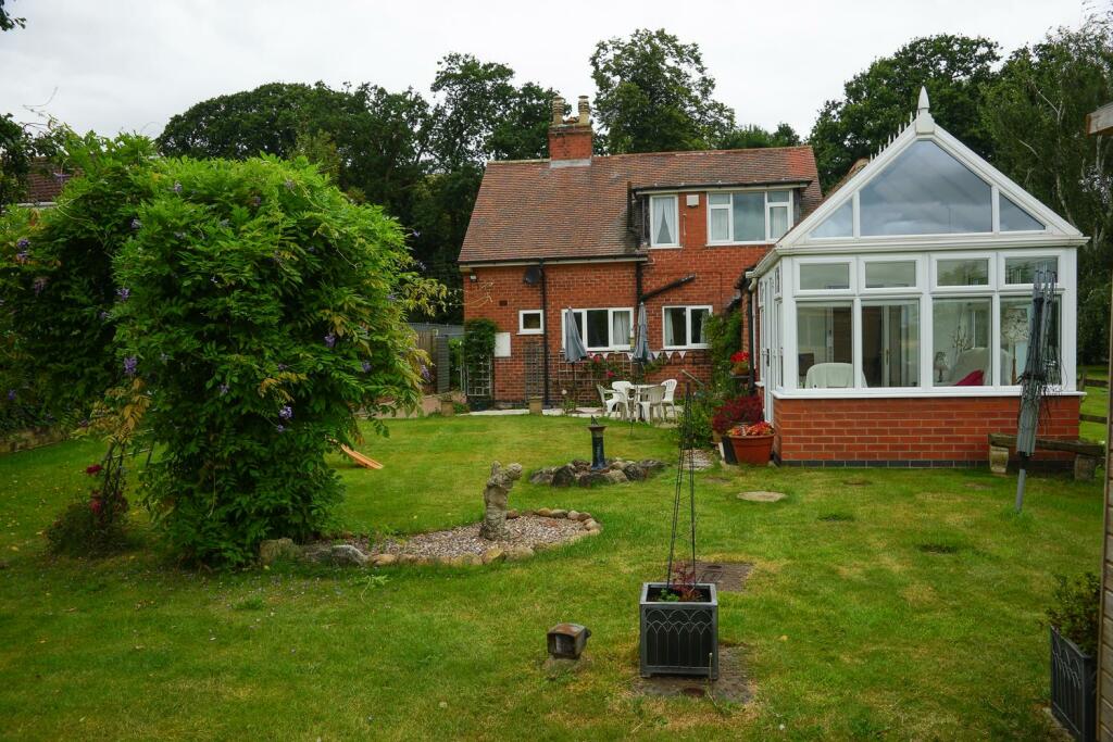 House in Bassetlaw, Gamston - View 2