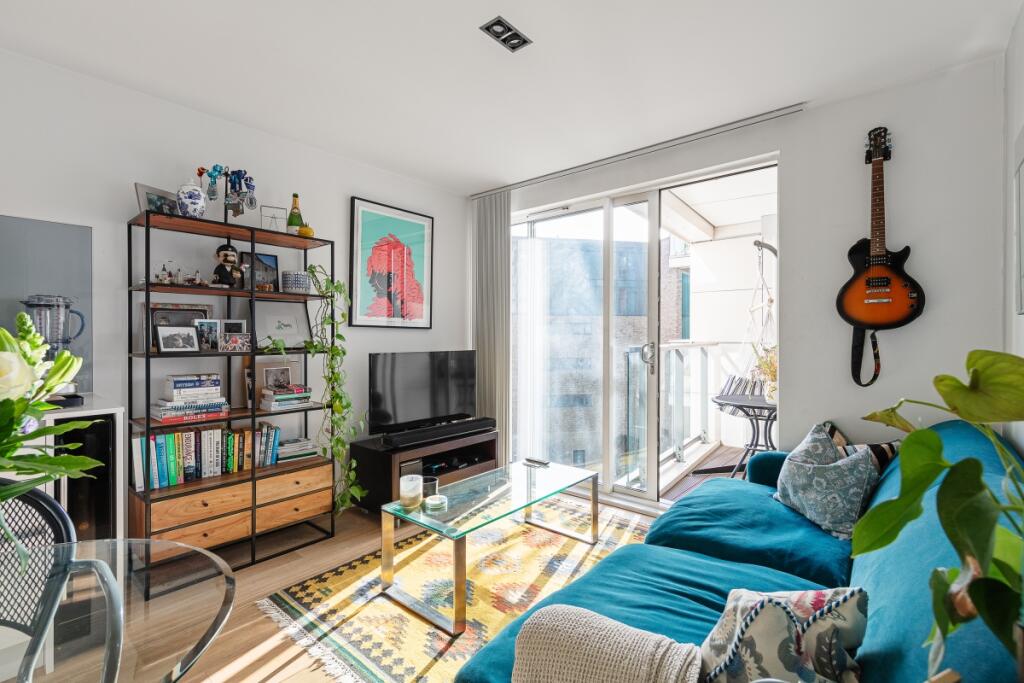 Main image of property: Avantgarde Place London E1