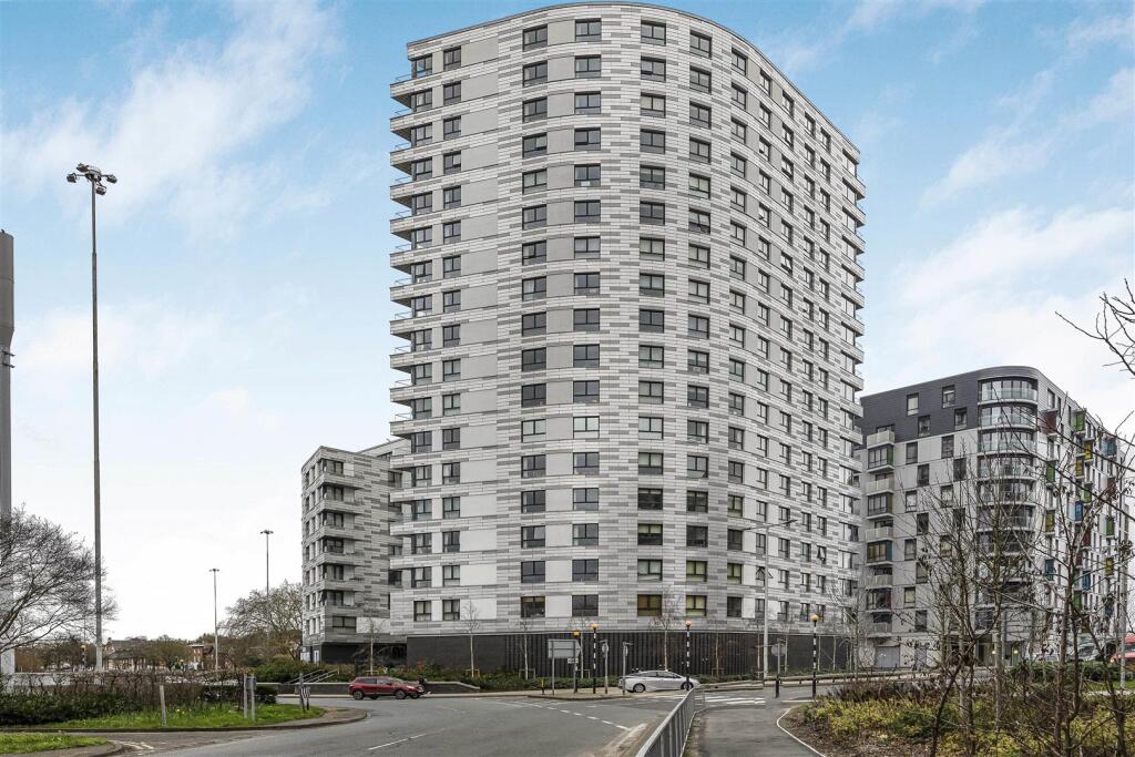 Main image of property: Alfred Street, Reading