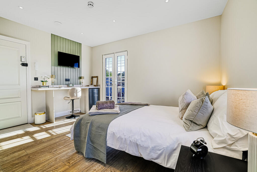 Main image of property: Thundersley Park Road, Benfleet, SS7