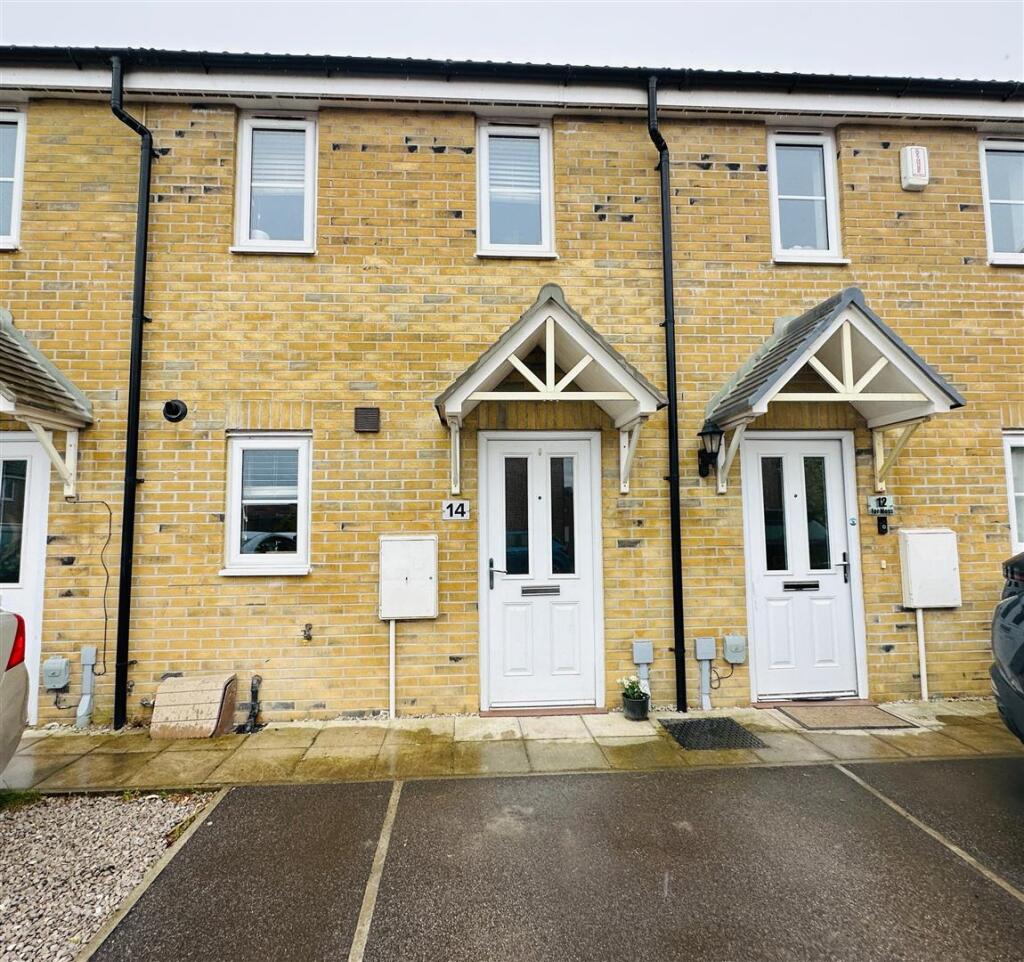 Main image of property: Far Moss, Selby