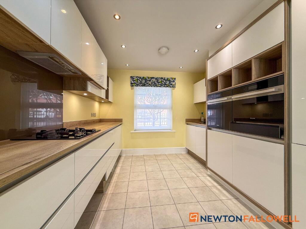 House in Newark, Middlebeck - View 4