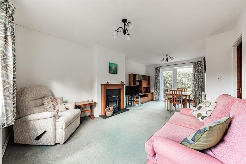 House in Canterbury, Hales Place - View 2