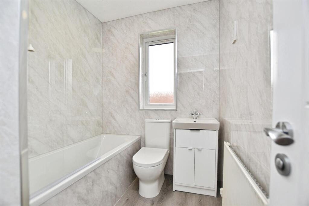 House in Preston - View 4