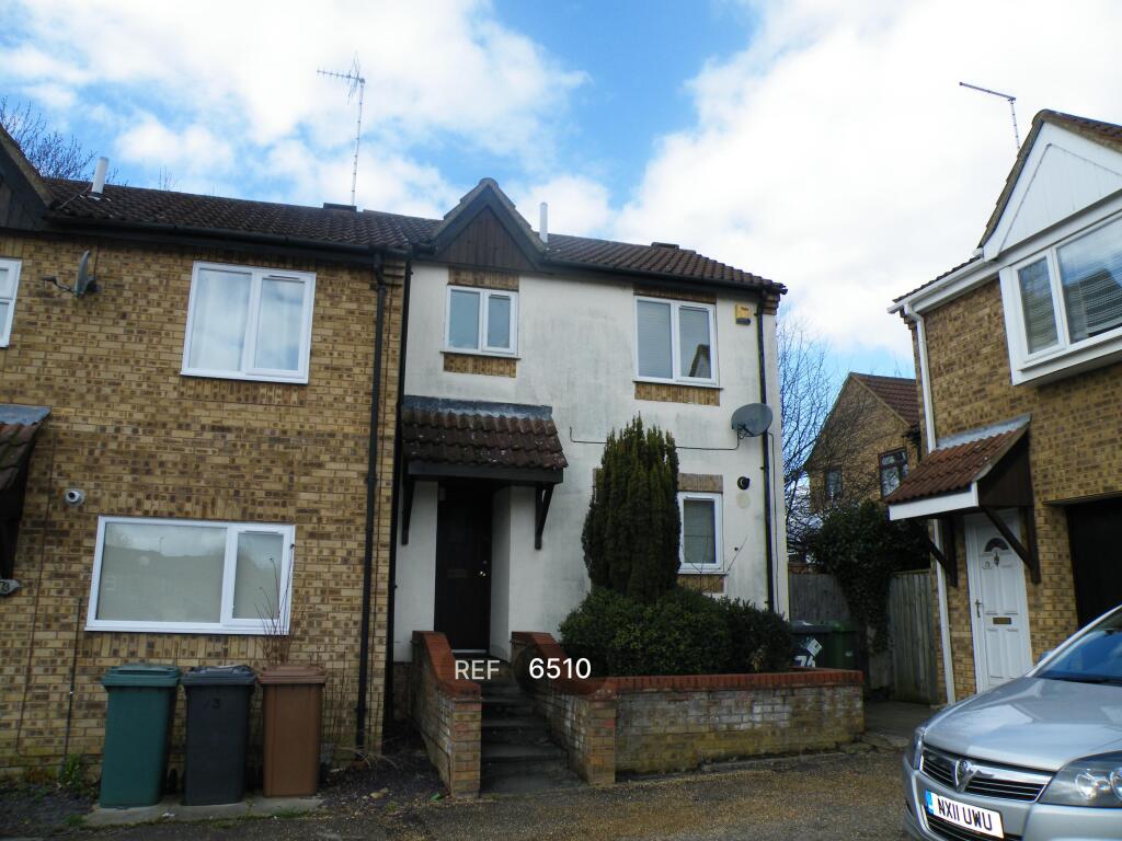 Main image of property: 74, Linnet, Peterborough, PE2 6XZ