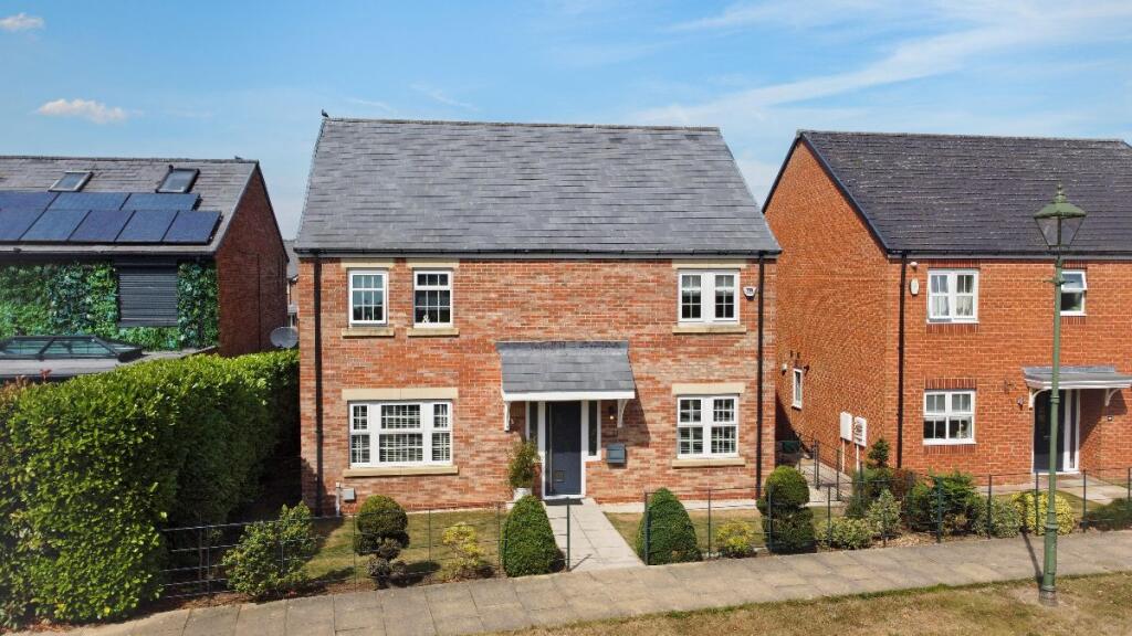 House in Wynyard Village, Stockton-on-Tees - View 2