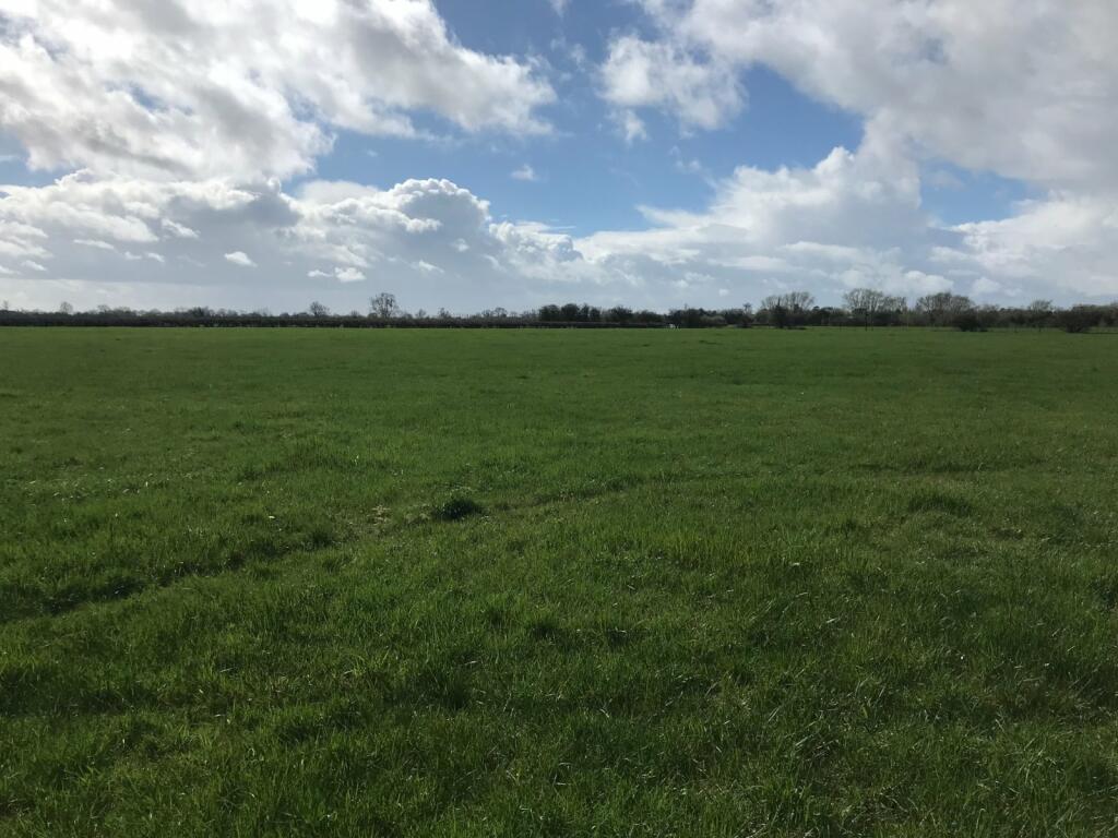 Sutton-On-Trent, Newark, Nottinghamshire - View 6