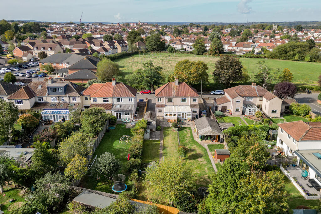 Hill House Road, Mangotsfield