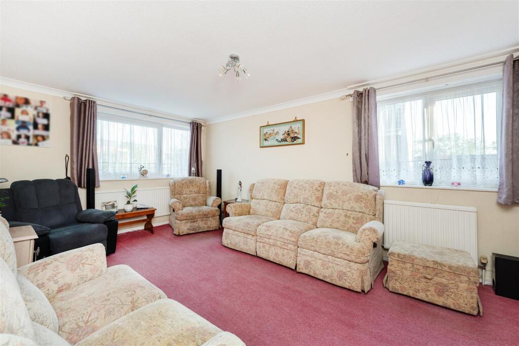 House in Test Valley, Andover - View 4