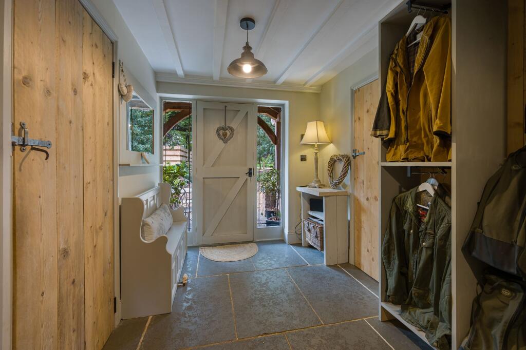 House in East Lindsey, Croft - View 5
