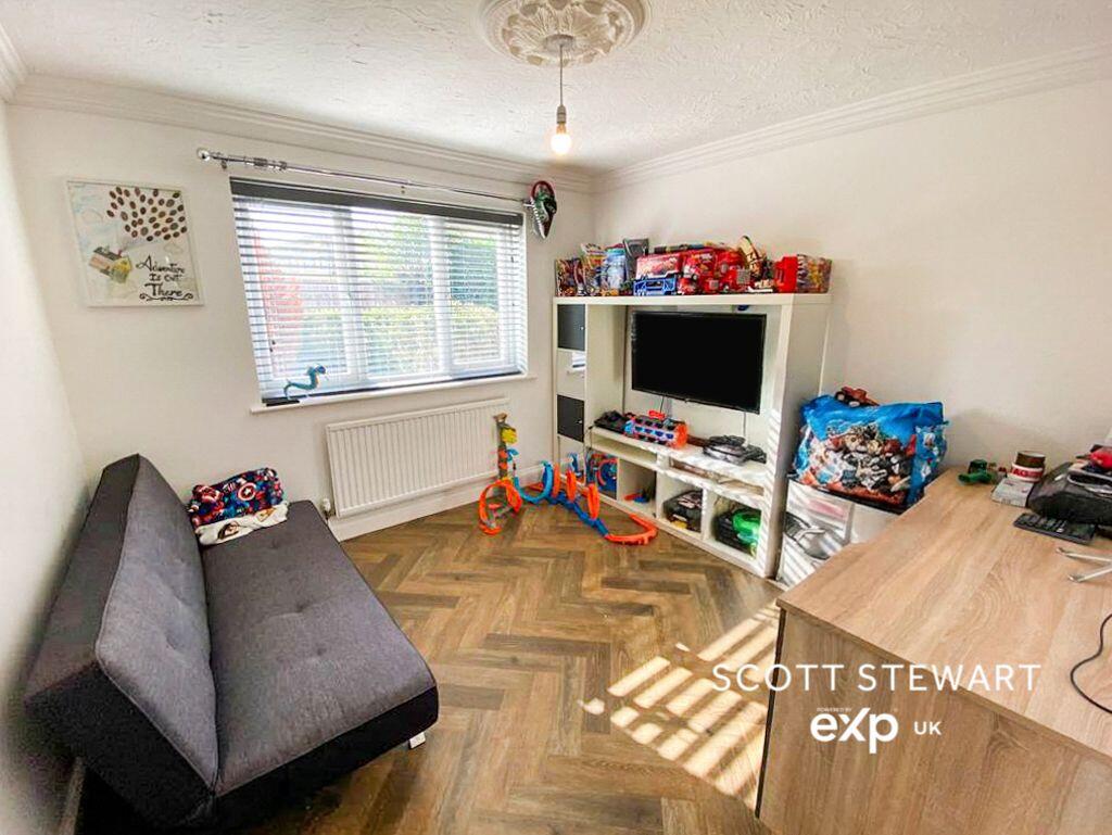 House in Peterborough - View 4
