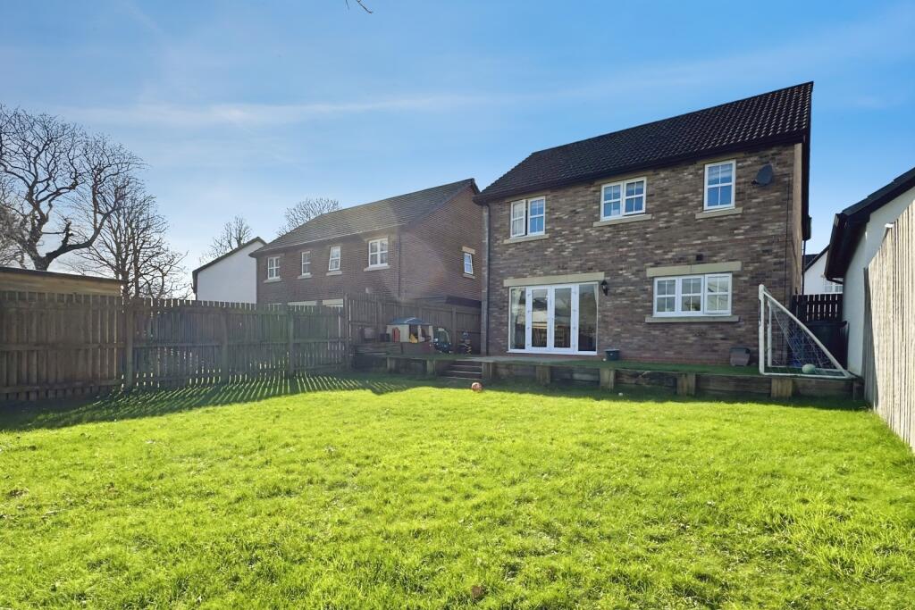 Mabel Wood Close, Great Clifton, Workington, Cumbria, CA14 photo 4