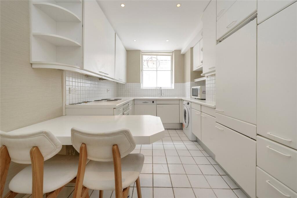 Rutland Court, Rutland Gardens, London, SW7 photo 3