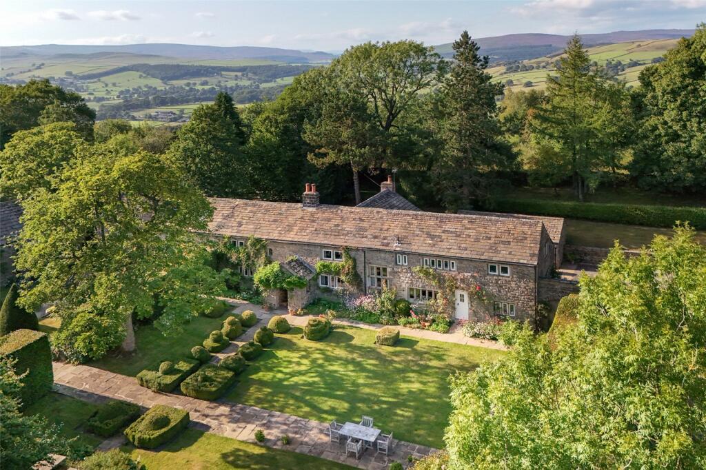 House in Leeds - View 4