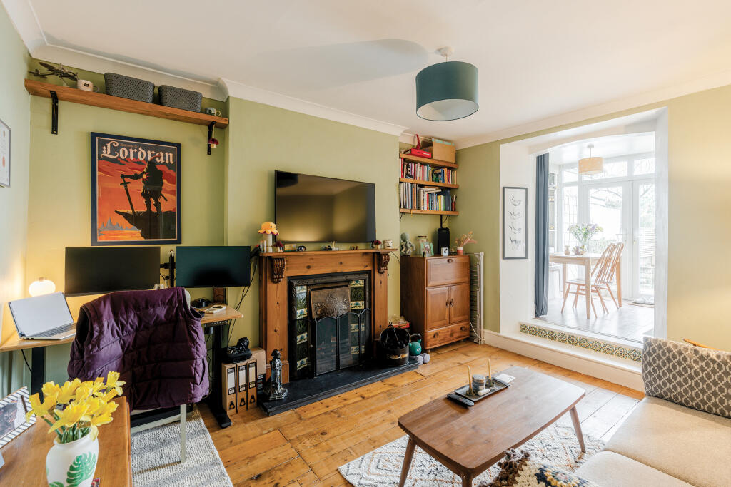 Main image of property: Basement Flat, Stackpool Road, Southville, Bristol