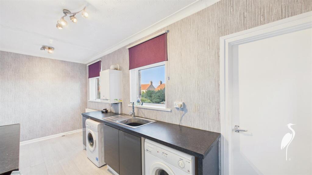 Shaftesbury Crescent, Humbledon, Sunderland photo 4